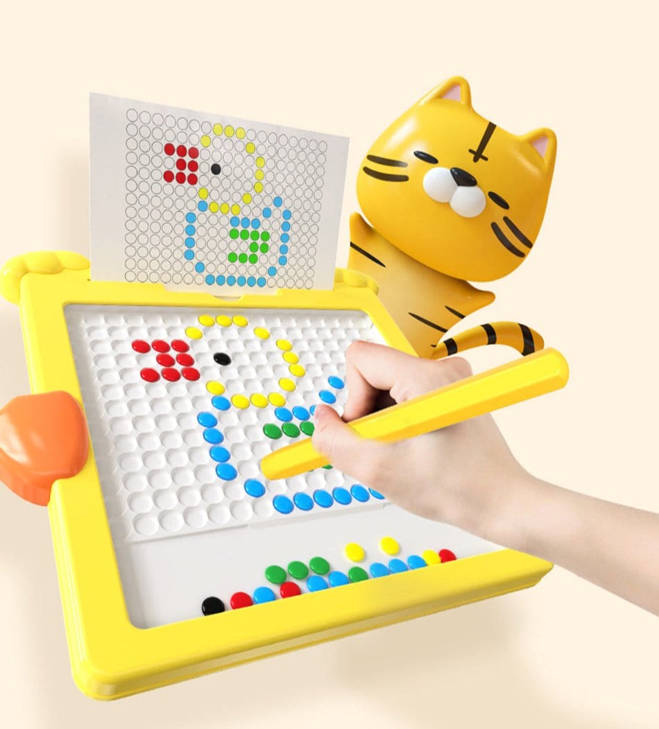 Flufeez Magnetic Drawing - Magnetic Drawing Board